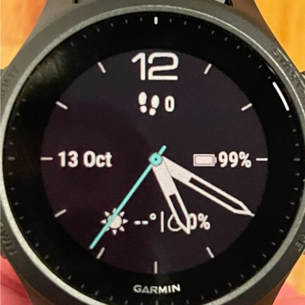 Like New - Garmin Forerunner 945 Running Watch - Picture 5 of 5